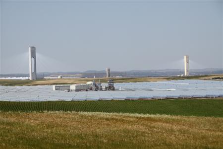 Solnova 3 parabolic trough plant in operation at the Solucar Platform, Seville (Spain)